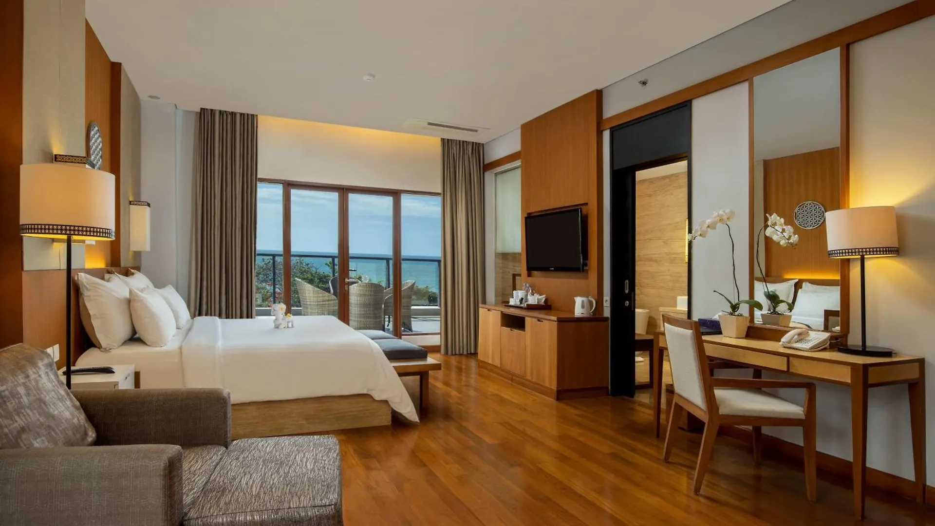 Truntum Kuta Bali Hotel Resort