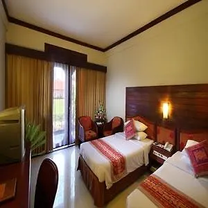 Hotel Truntum Kuta Lombok Resort