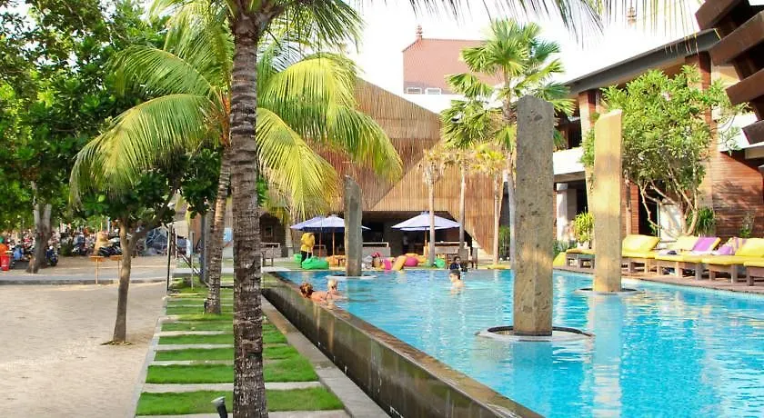 Resort Truntum Kuta Bali Hotel